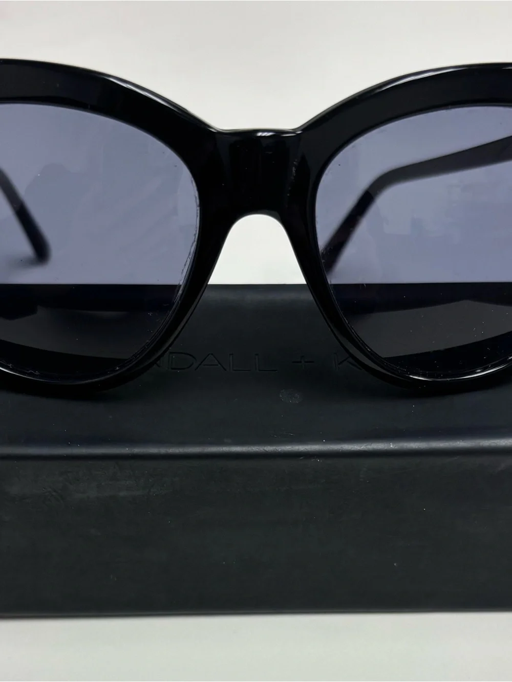 Kendall & Kylie Kaia Thick Black Cat-Eye Retro Sunglasses